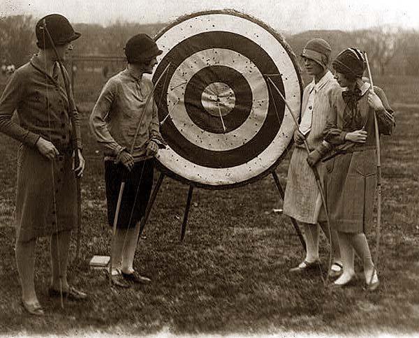 185810_10150111968619385_1261770_n